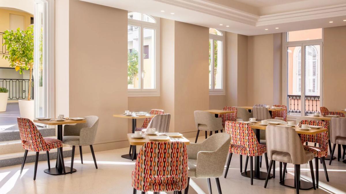 Hôtel Apollinaire Nice