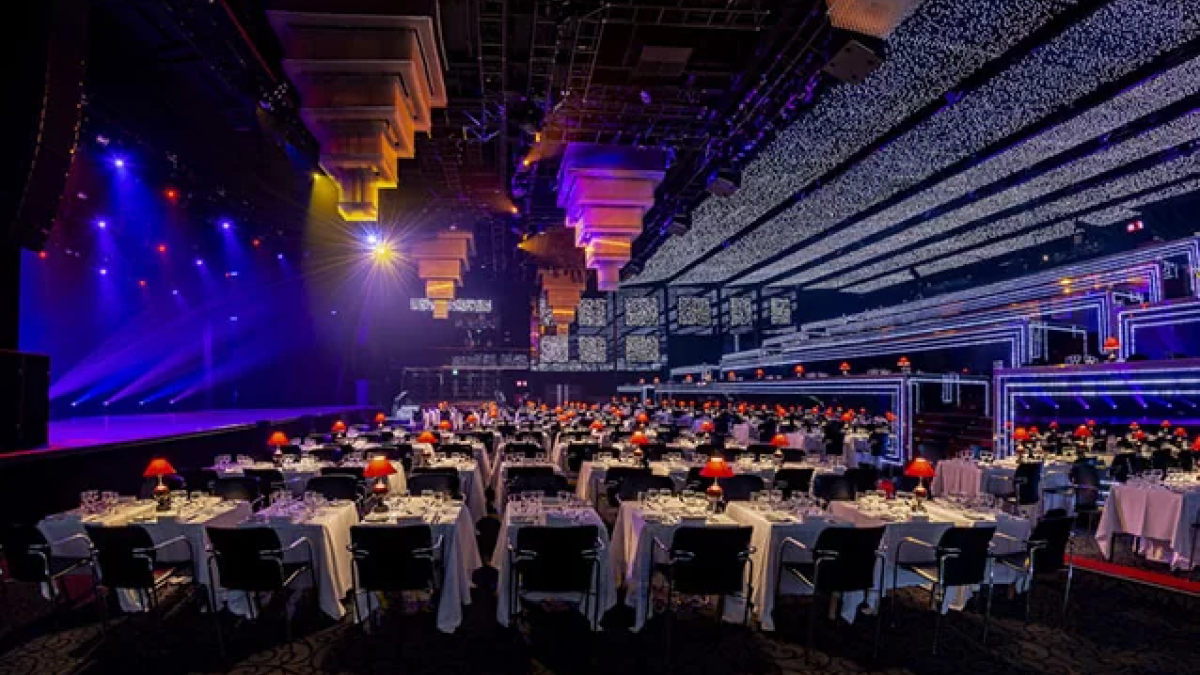 Black and Silver Room