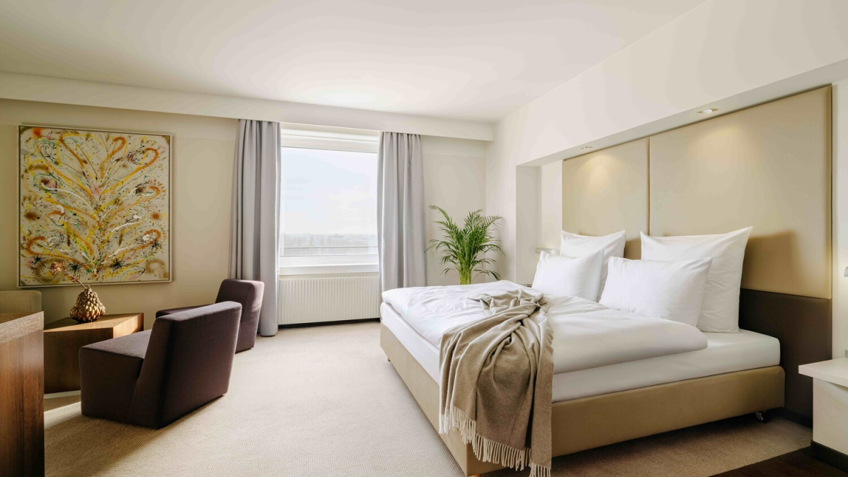 Estrel Hotel & Convention Center