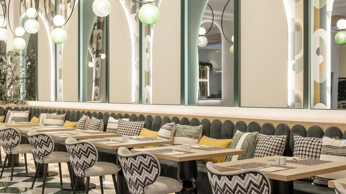 Hotel ILUNION Les Corts Spa