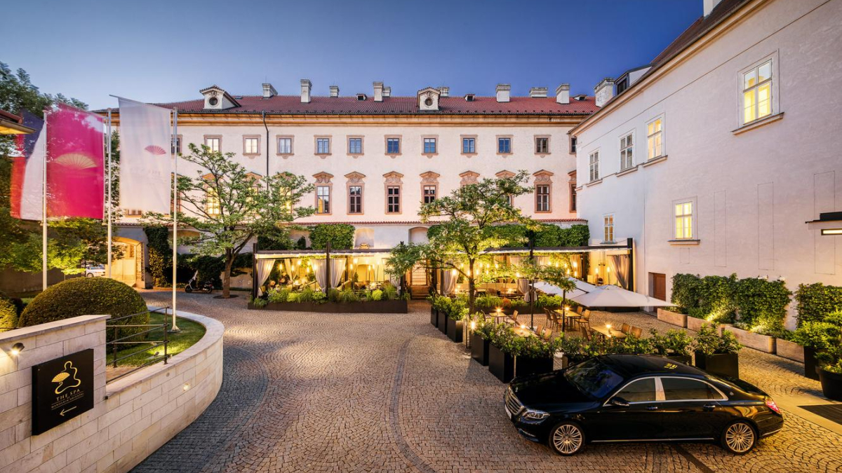 Mandarin Oriental, Prague