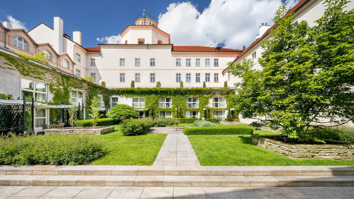 Mandarin Oriental, Prague