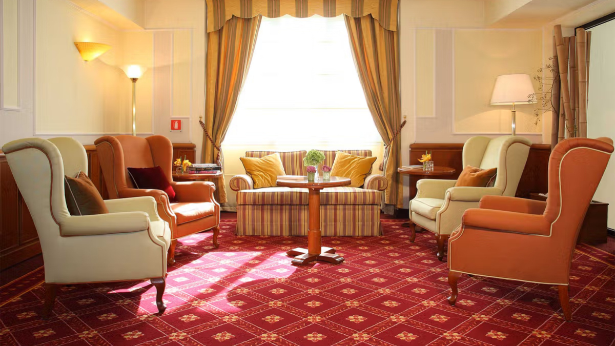Starhotels Business Palace