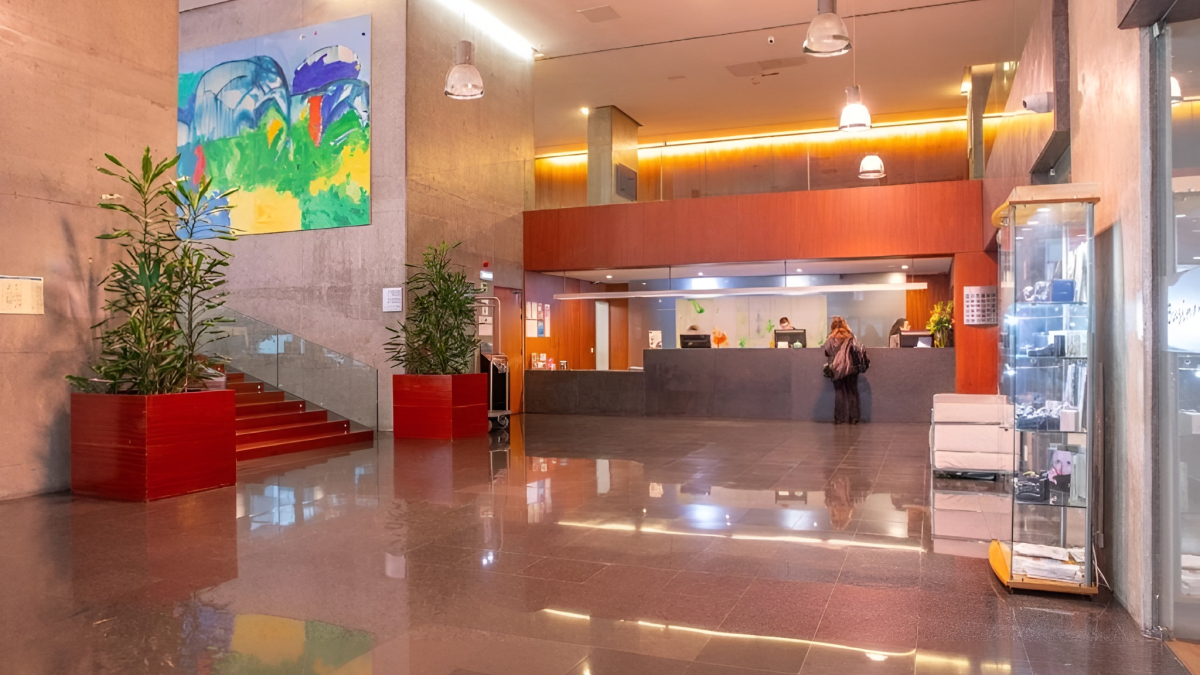 VIP Executive Art's Hotel