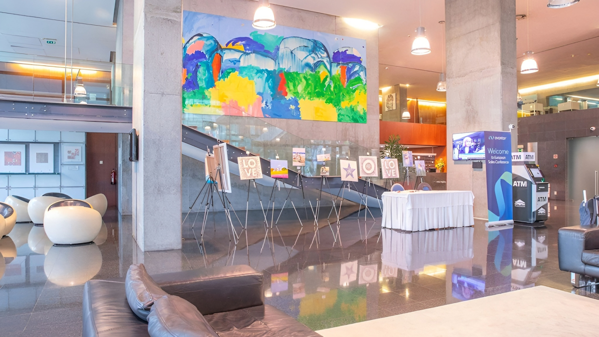 VIP Executive Art's Hotel