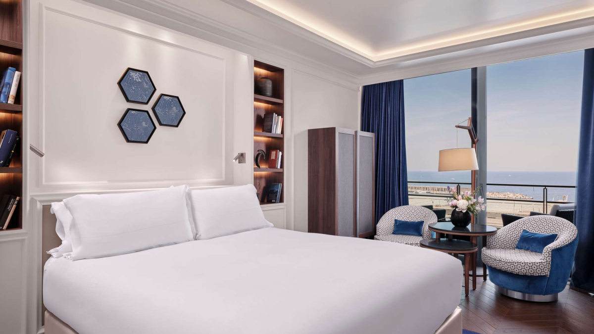 Sofitel Barcelona Skipper