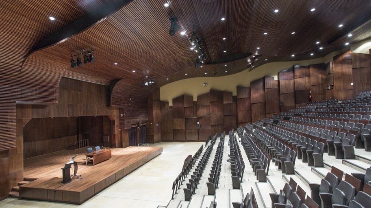 Auditorium 2