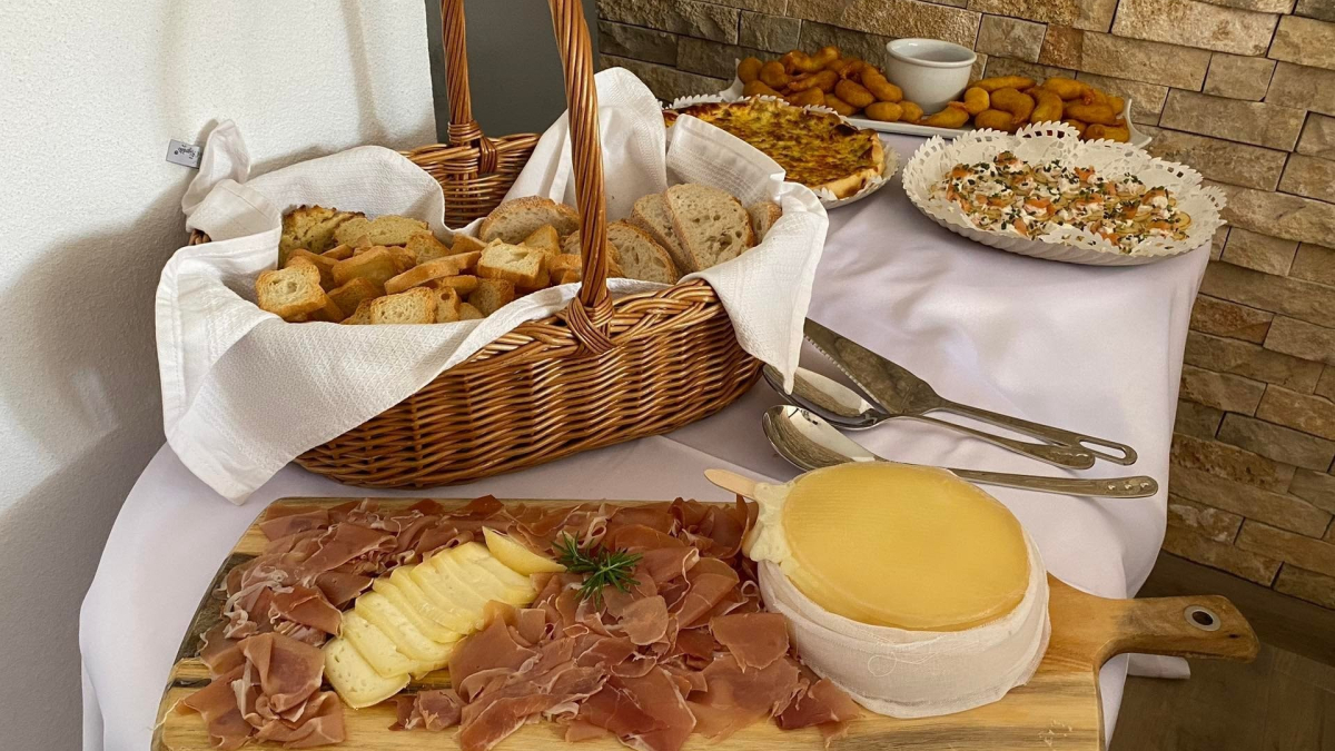 Salsaparrilha Catering