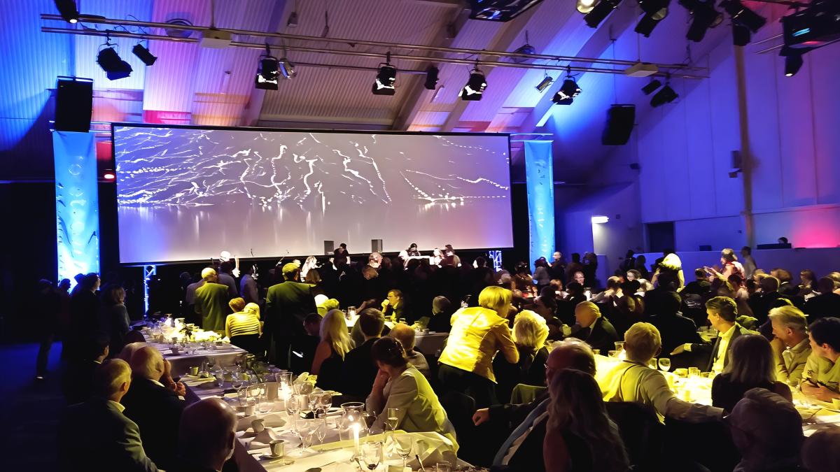 Runo Moten & Events