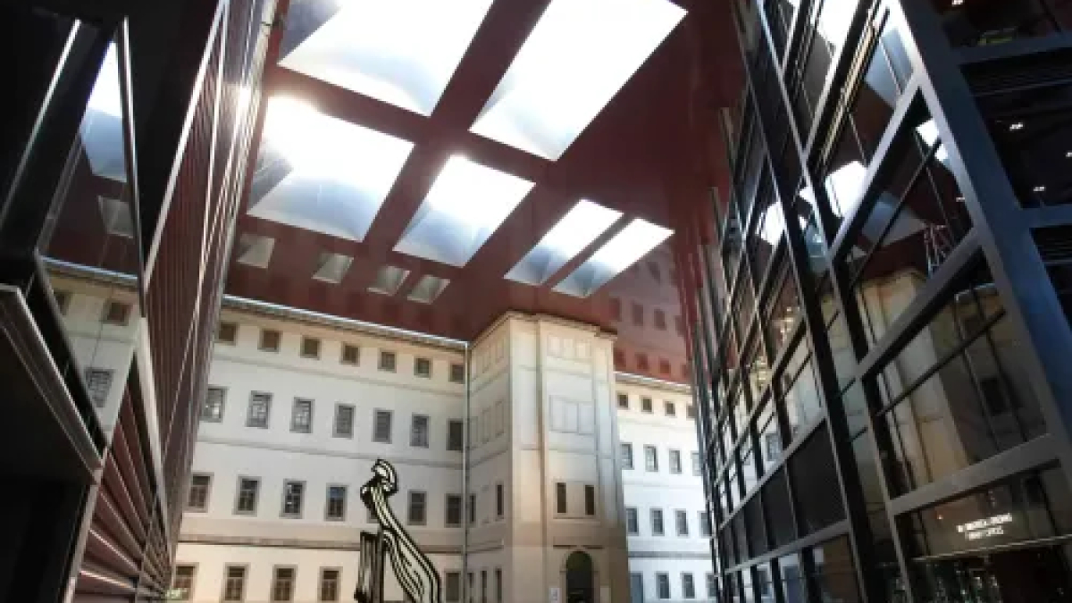 Museo Nacional Centro de Arte Reina Sofía: Nouvel Courtyard