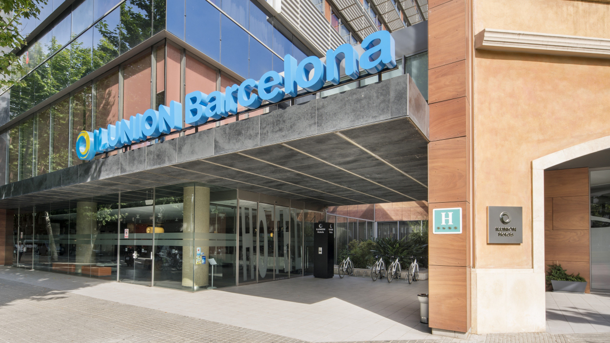 Sofitel Barcelona Skipper