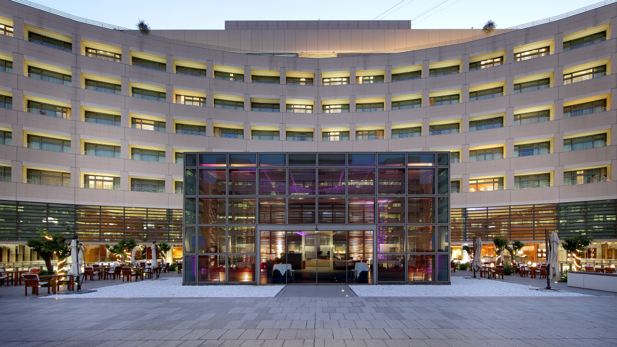 Sofitel Barcelona Skipper