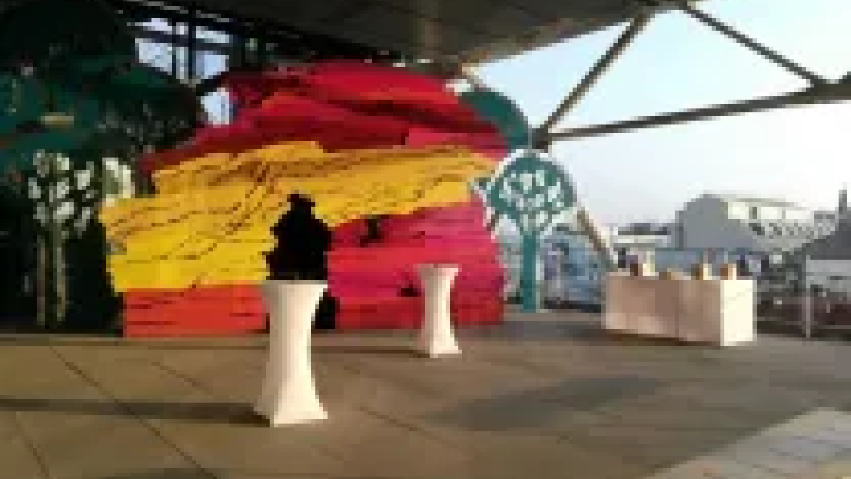 Spectacular Space With a Vast Terrace